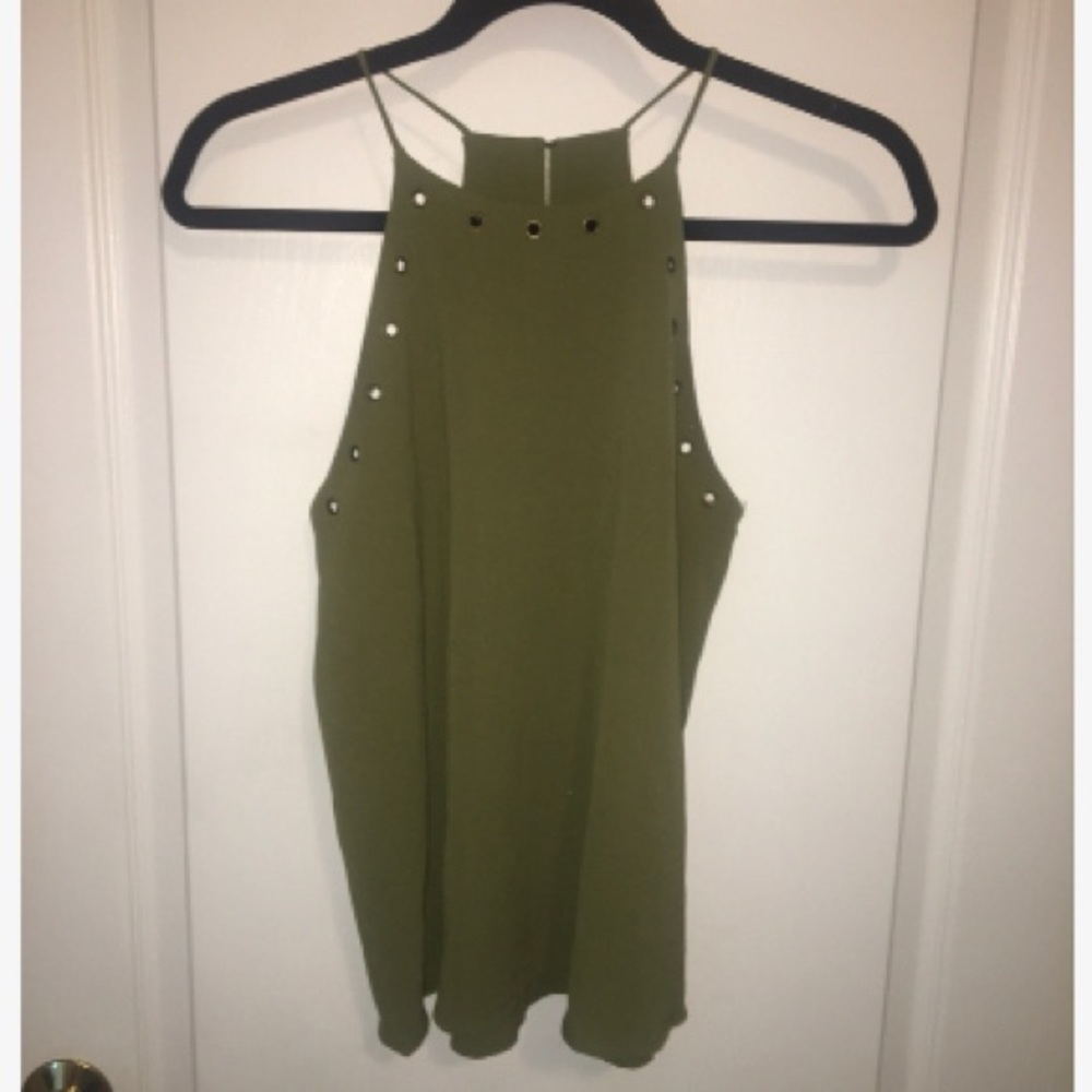 Sweet Wanderer Green top 💚